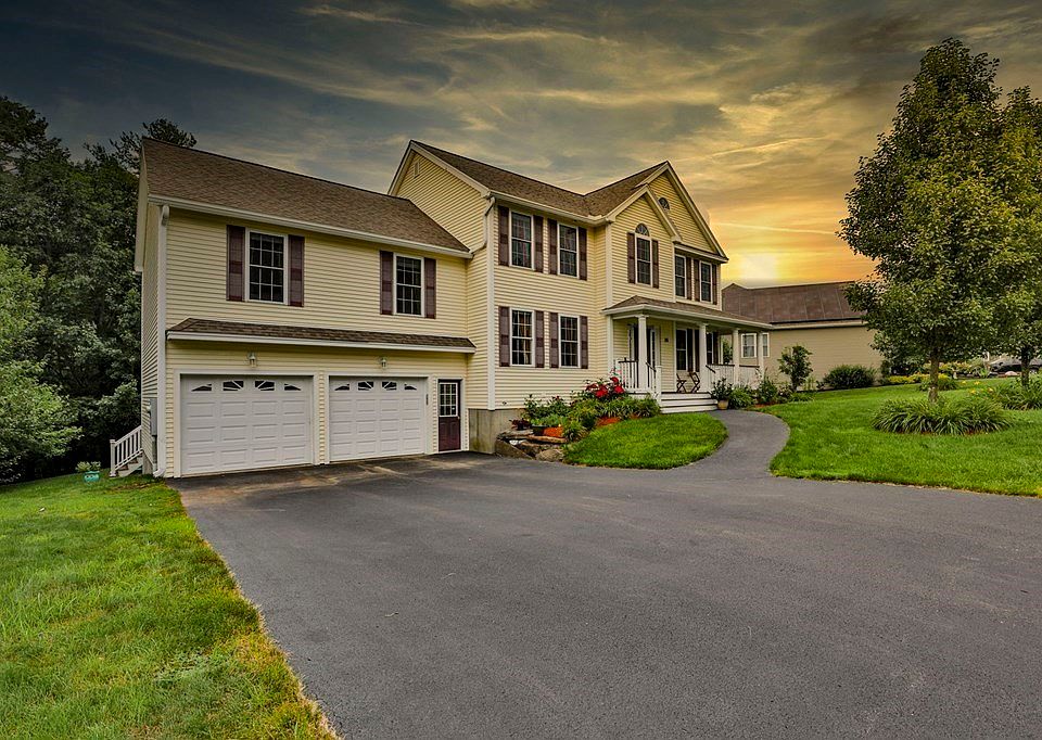 1st image of 26 Diamondback Ave #26