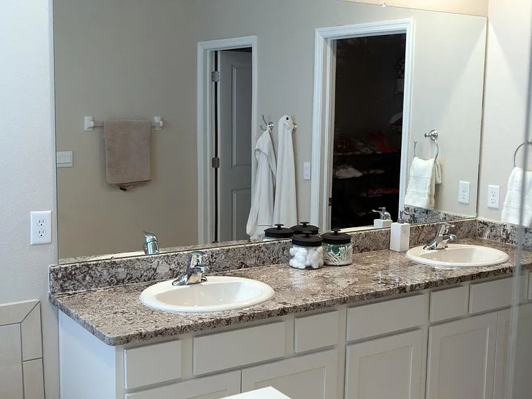 1167 Ocean Spray Dr — Photo 44