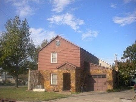 1st image of 1415 S 2nd St
