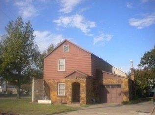 1415 S 2nd St, McAlester, OK 74501