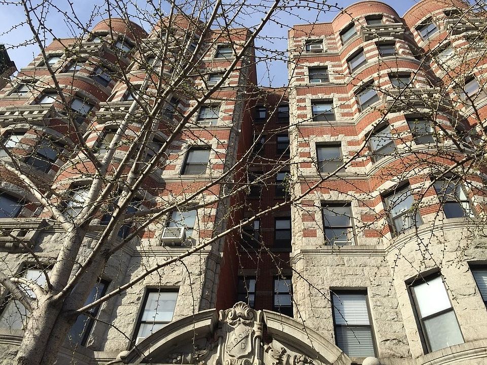 1st image of 137 Central Park N #4D