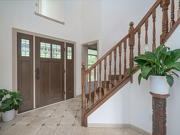 5th image of 4790 Hidden Shore Dr