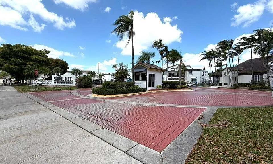 9701 Fontainebleau Blvd #C106