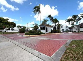 9701 Fontainebleau Blvd #C106, Miami, FL 33172
