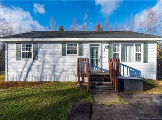 8 Angus Ln, Riverview, NB E1B5L9