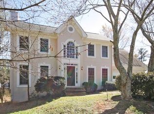 1920 Huntcliff Dr, Lawrenceville, GA 30043