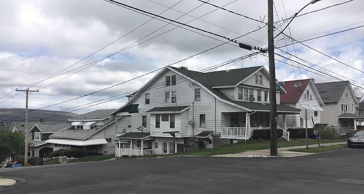 2nd image of 230-232 Crown Ave