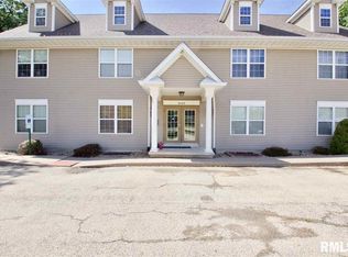 3445 W Dorchester Rdg APT A, Peoria, IL 61604