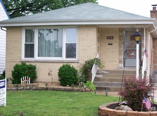 2936 W 99th Pl, Evergreen Park, IL 60805