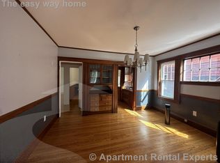 49 Madison Ave #1R, Cambridge, MA 02140