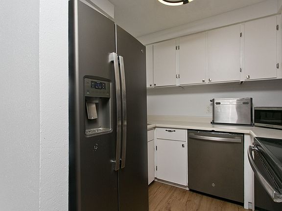 5th image of 355 Aoloa St APT C104