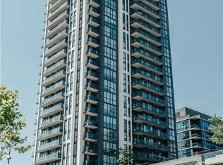 15 Zorra St #901, Toronto, ON M8Z 0C1