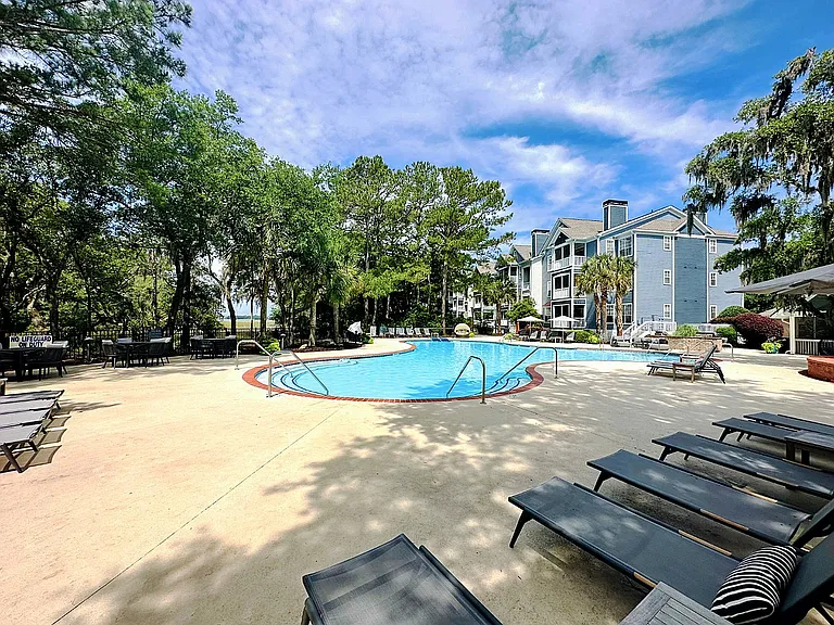 Avana Long Point — Photo 10
