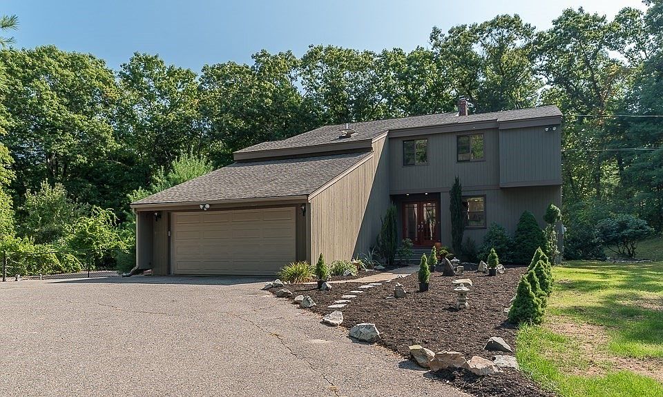 52 Harrison Cir, Rowley, MA 01969 Zillow