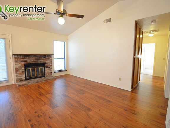 5th image of 4817 Hinchman Way