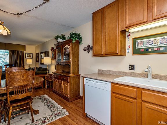 3rd image of 705 S Alton Way Unit 5A