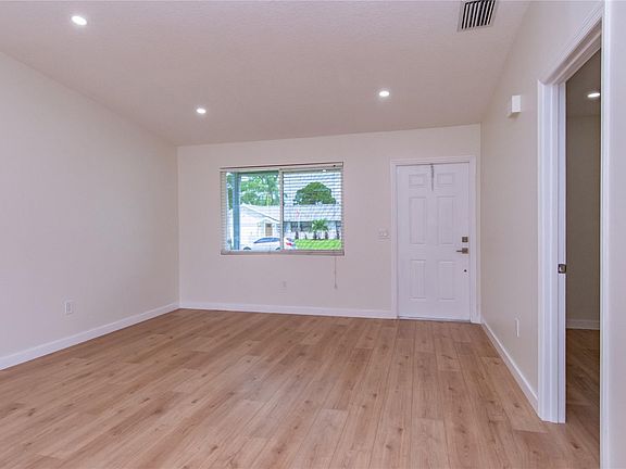 2nd image of 180 SW Todd Avenue