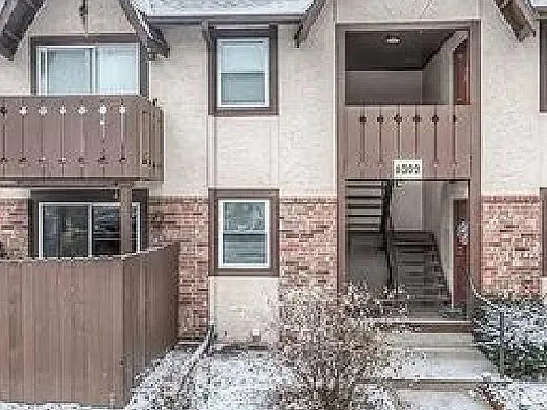 6202 Robinson St #1 — Photo 20