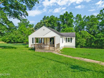 857 Poplar Creek Rd, Oliver Springs, TN, 37840