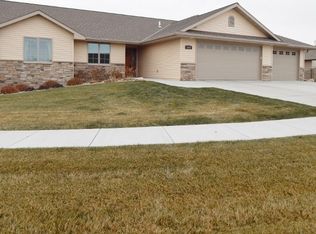 1801 Elmers Ln, Norfolk, NE 68701