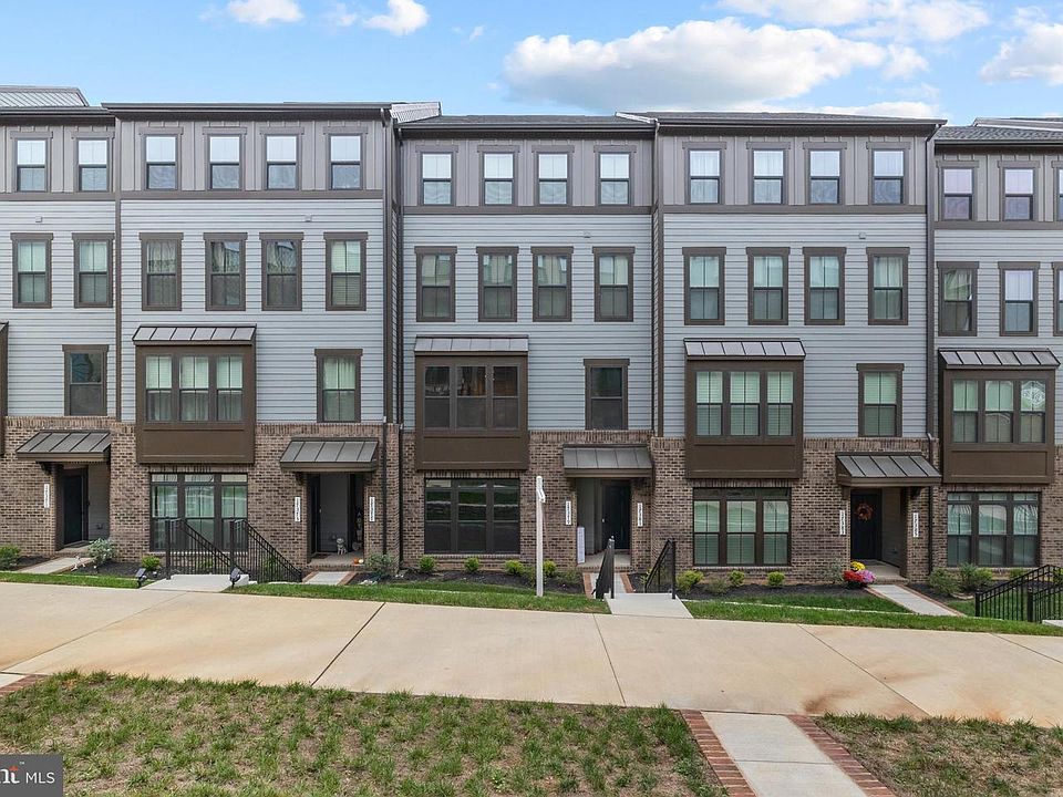 1st image of 17379 Harrison Ridge Dr