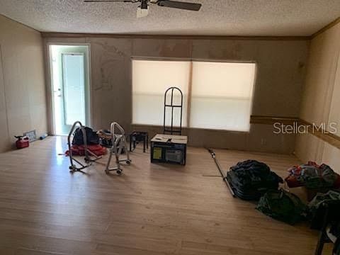 2nd image of 7639 Curtis St