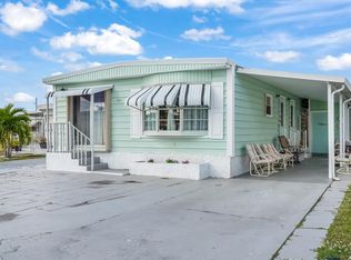 8517 SW 16th Pl, Davie, FL 33324