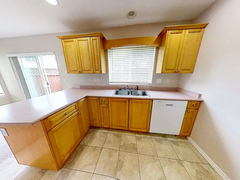 4210 Archer Dr — Photo 4