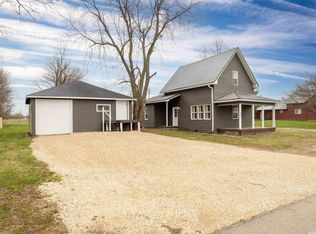 446 E Center St, Dunkirk, IN 47336