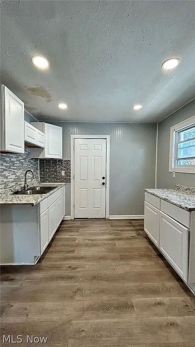 4 bed, $1,500 — Photo 4