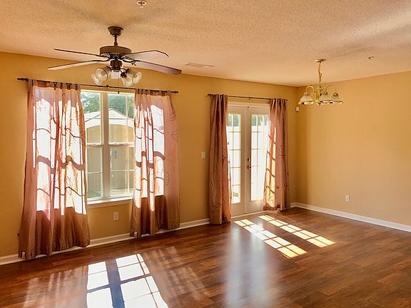 Living Room_03232018