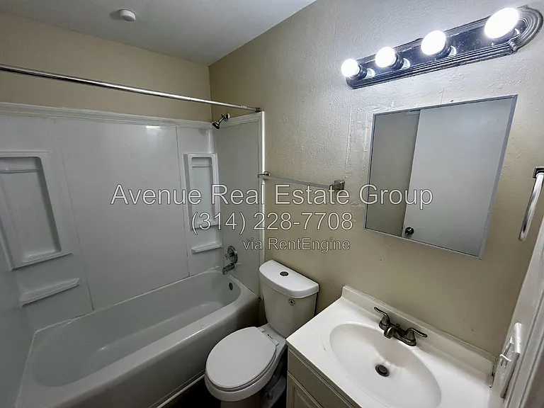 242 Emerling Dr — Photo 10