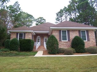 31 Saint Andrews, Hattiesburg, MS 39401