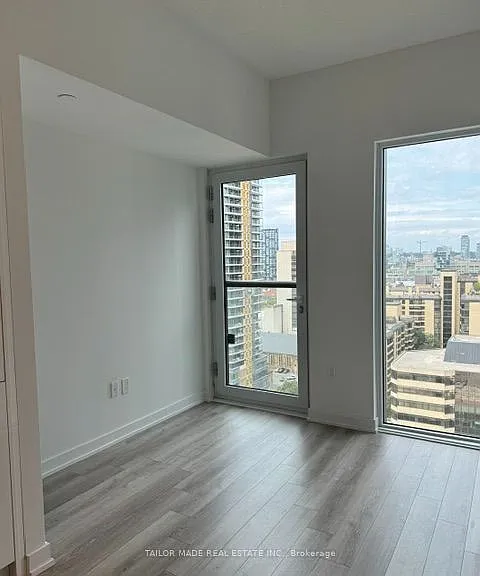 238 Simcoe St #1802 — Photo 10