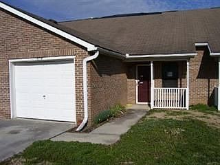 1st image of 4614 Dewey Way