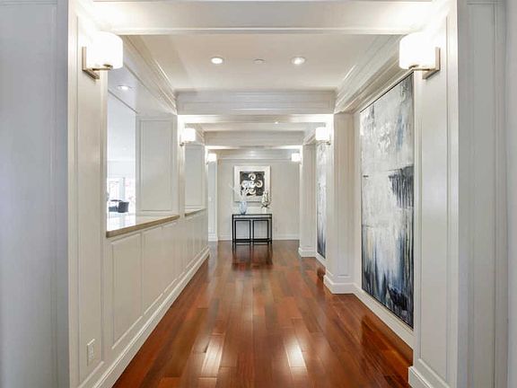 2nd image of 215 Chapin Ln