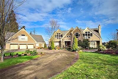 1st image of 8459 NE Gordon Dr