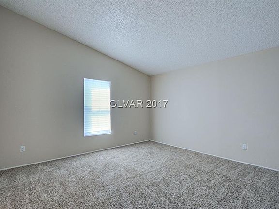3rd image of 2542 Toiyabe St