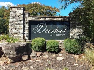 2108 Covington Ln SW, Decatur, AL 35603