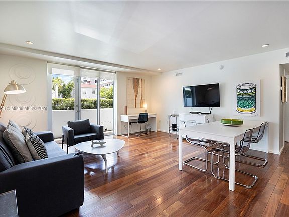 5th image of 1601 West Ave APT 106