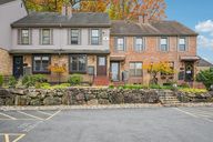 Long Hill Rd k 5-S0411-001.jpg