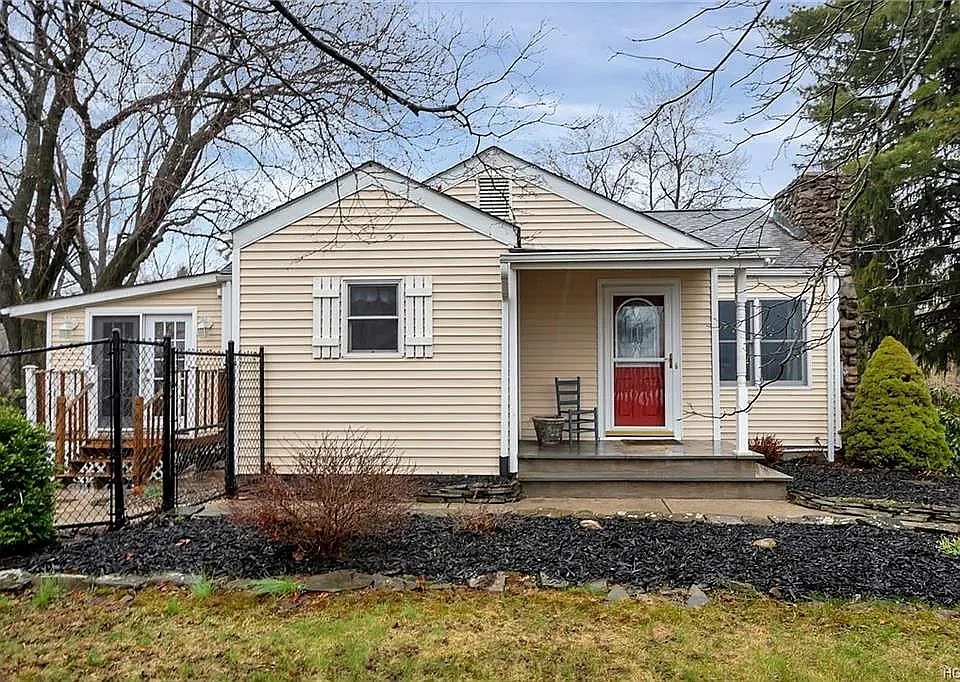 1547 Route 208