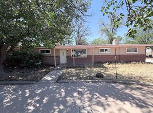 1155 La Vega Rd, Bosque Farms, NM 87068