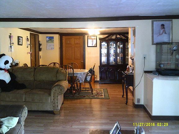 5th image of 1156 N Rosewood Dr