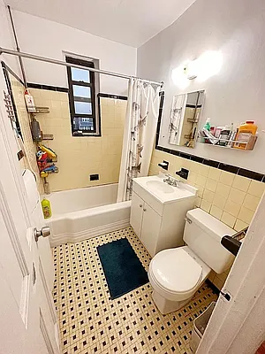 Rented by Brooklyn Property Group LLC | media 30