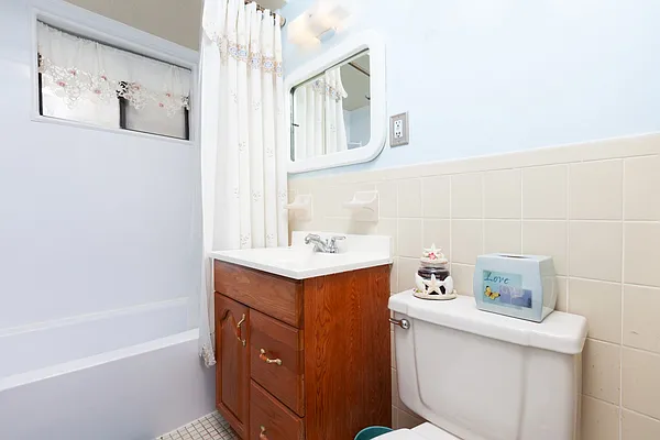 Sold by Coldwell Banker Phillips | media 22