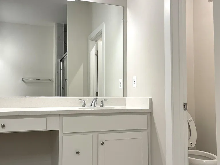 223 B Park Central Ter — Photo 31