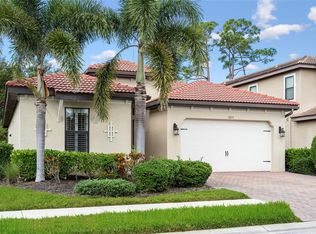 1015 Bluffwood Dr, Nokomis, FL 34275