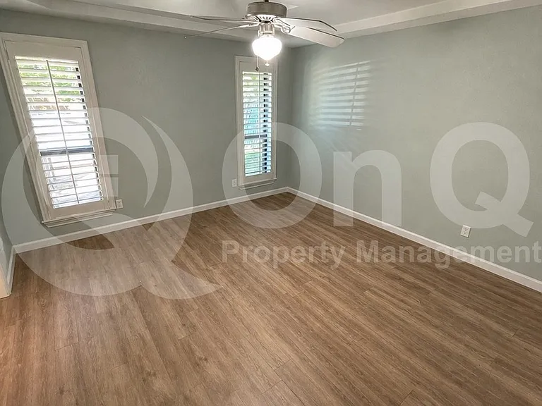 225 Pinyon Ln — Photo 11