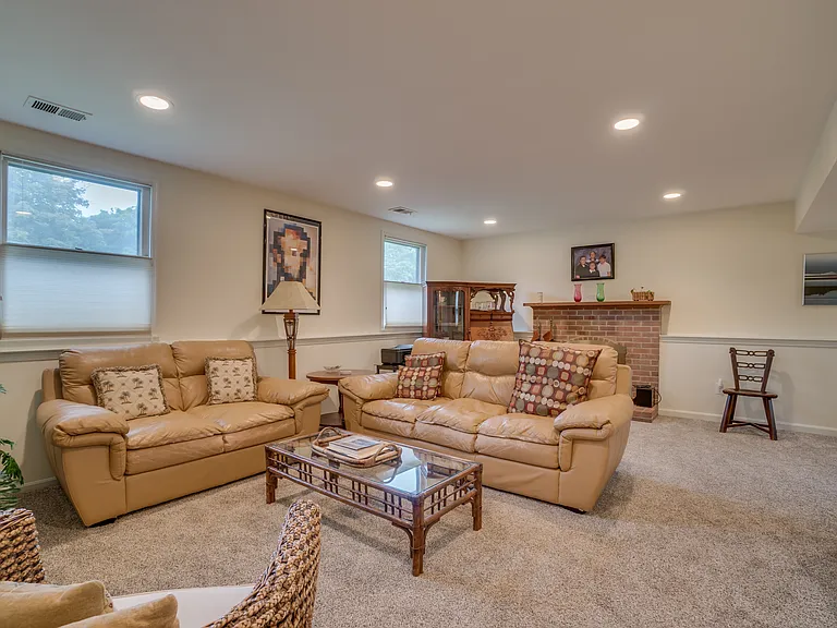 12601 Bayou Dr — Photo 27